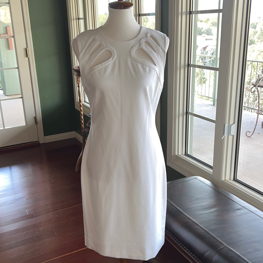 Diane Von Furstenberg White Cut Out Dress Size 10 Zip Close